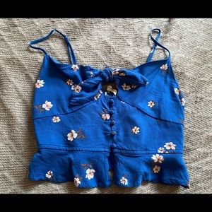 American Eagle crop top